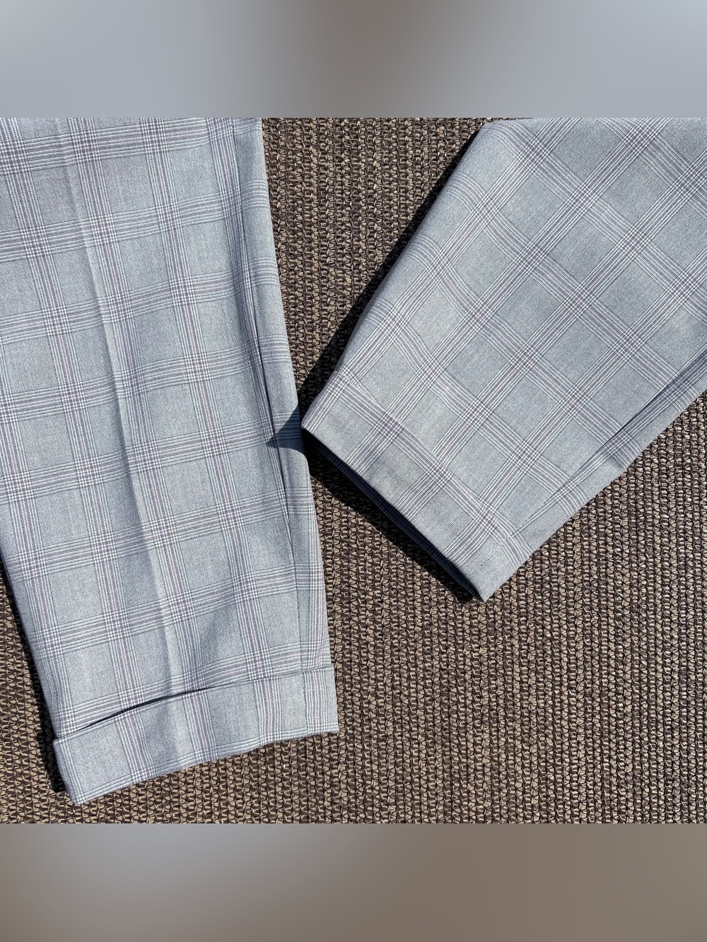 H&M Gray Glen Plaid Skinny 3/4 Fit Dress Pants - Picture 4 of 6